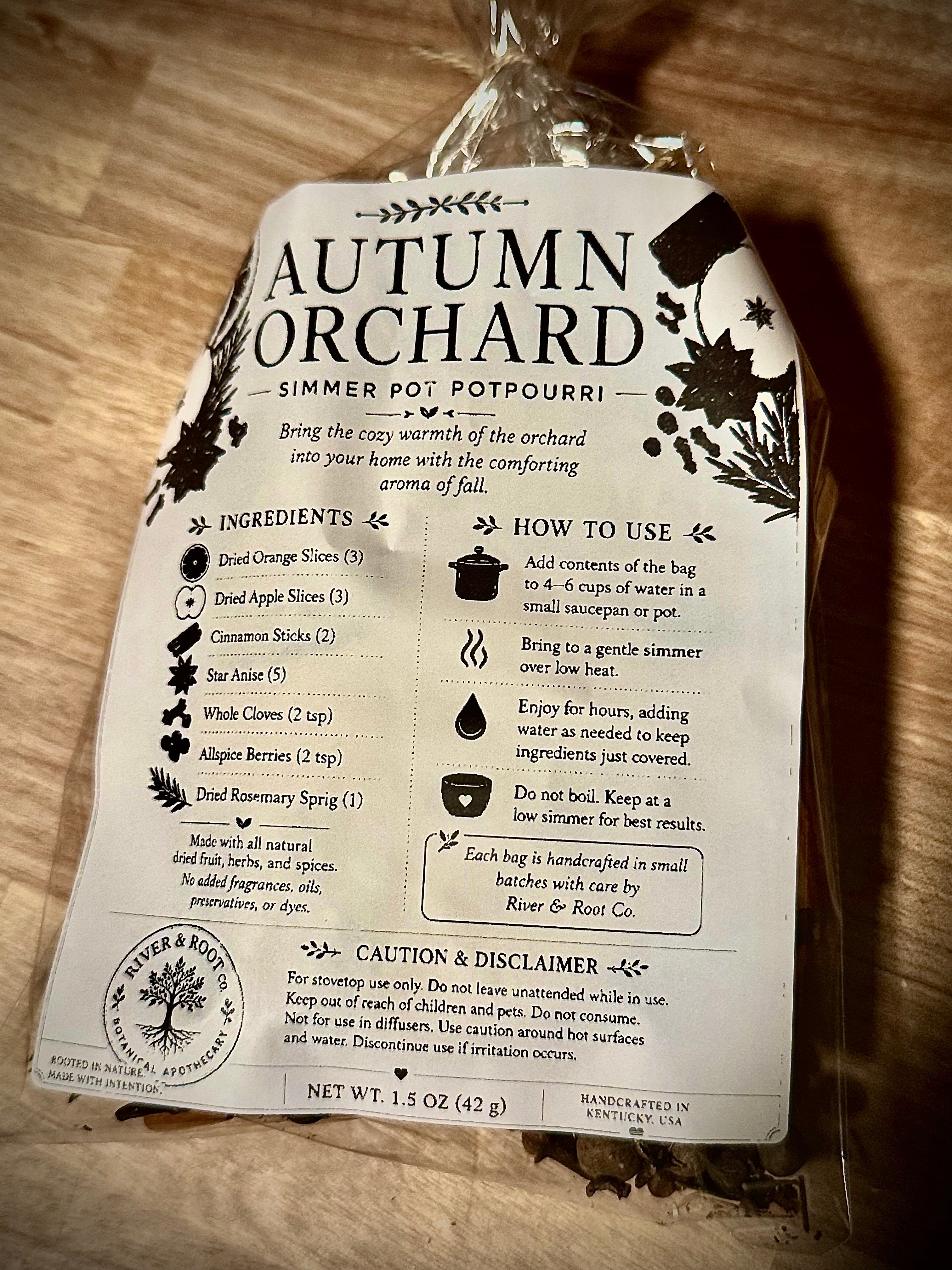 Autumn Orchard simmer pot back label with ingredients, stovetop instructions and safety information
